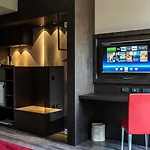 Отель Palace 4*