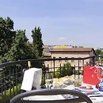 Отель Palace