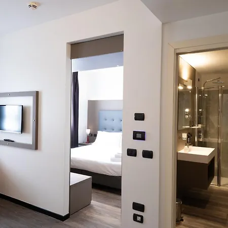Palace Hotel 4*